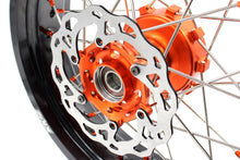 Load image into Gallery viewer, KKE 17Inch CUSH Drive Supermoto Wheels Rims For KTM690 SMC 2007-2011 320MM Disc
