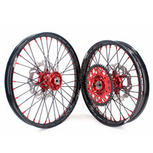 Load image into Gallery viewer, KKE 21 &amp; 19 MX Wheels For SUZUKI RM125 2001-2007 RM250 2001-2008
