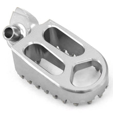 Load image into Gallery viewer, KKE BILLET CNC FOOTPEGS FOR YAMAHA YZ85 YZ125 YZ250 YZ426F YZ450F WR250F WR450F BLUE BLACK SILVER OPTIONAL
