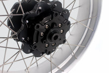Load image into Gallery viewer, VMX 2.5*19inch / 3.5*17inch Spoked Tubeless Wheels Rims For KTM390 Adventure 2020-2021
