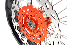 Load image into Gallery viewer, KKE 17Inch CUSH Drive Supermoto Wheels Rims For KTM690 SMC 2007-2011 320MM Disc
